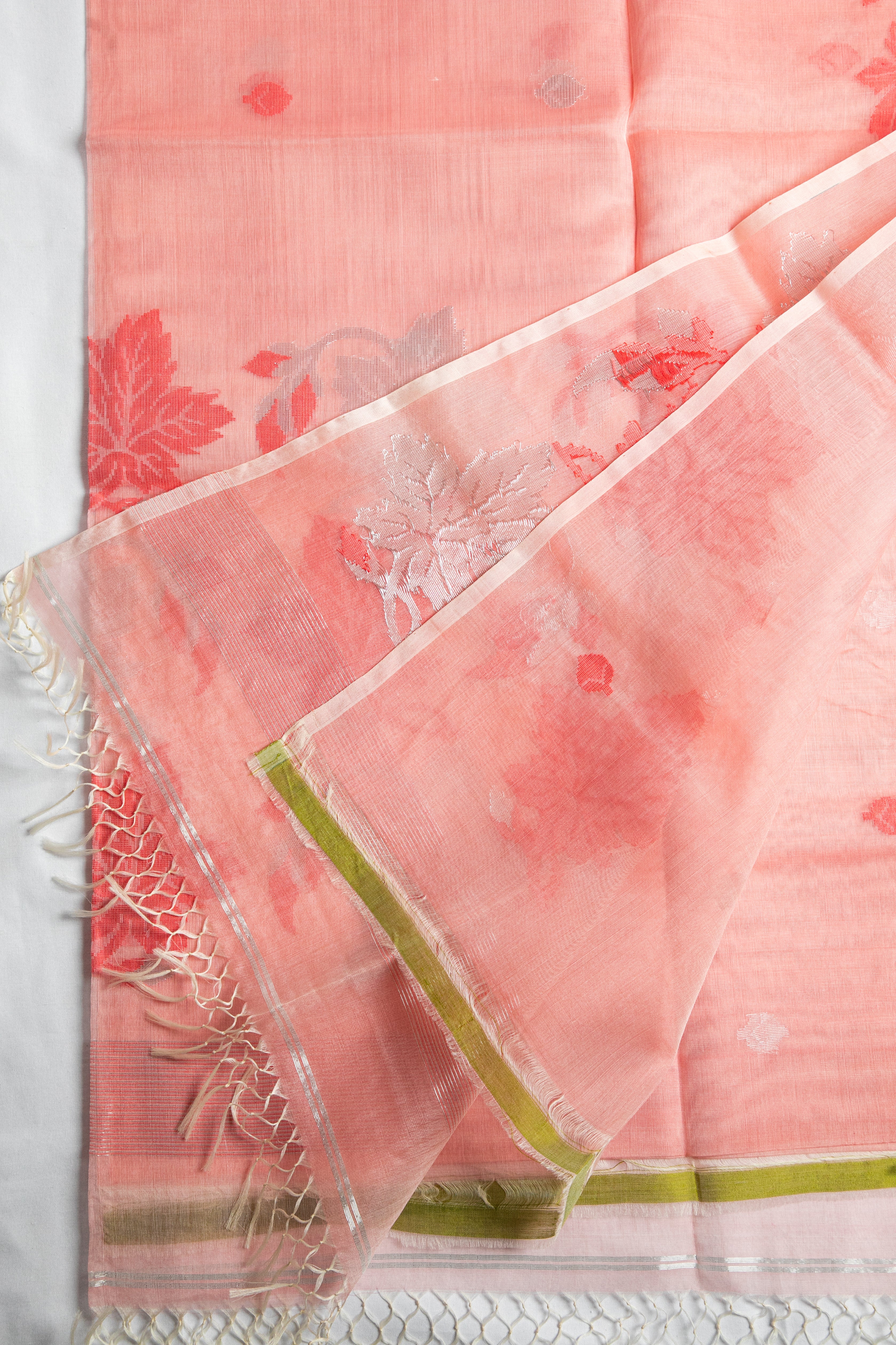 Blush Bloom Jamdani — Pure Muslin Handloom Saree